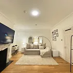 Hyde Park Corner House