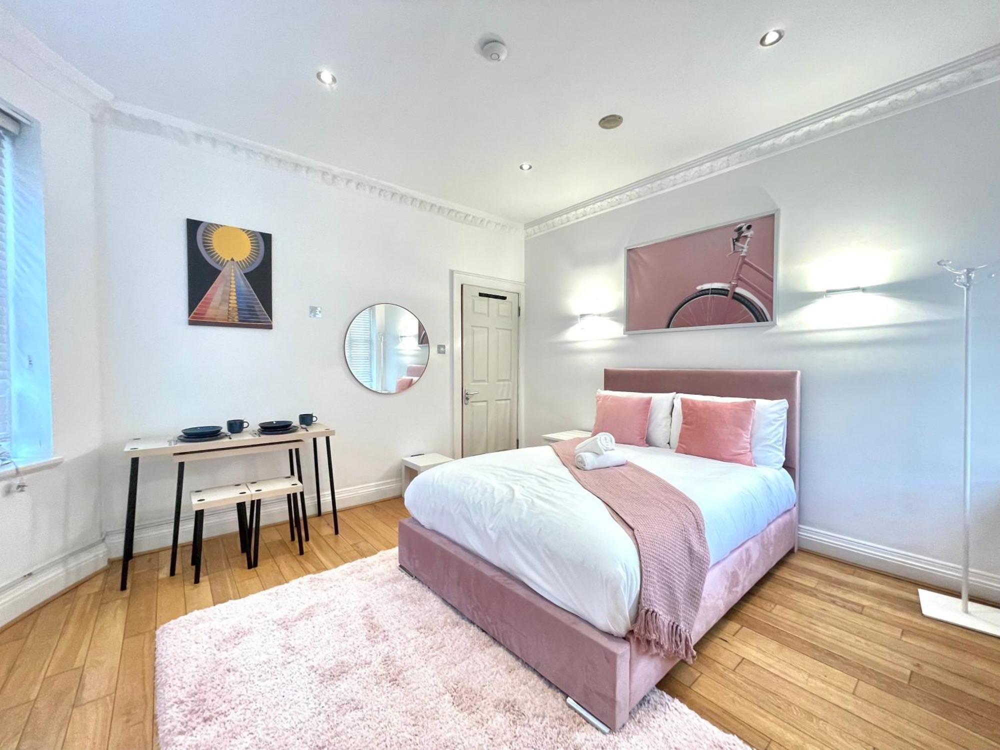 Hyde Park Corner House London