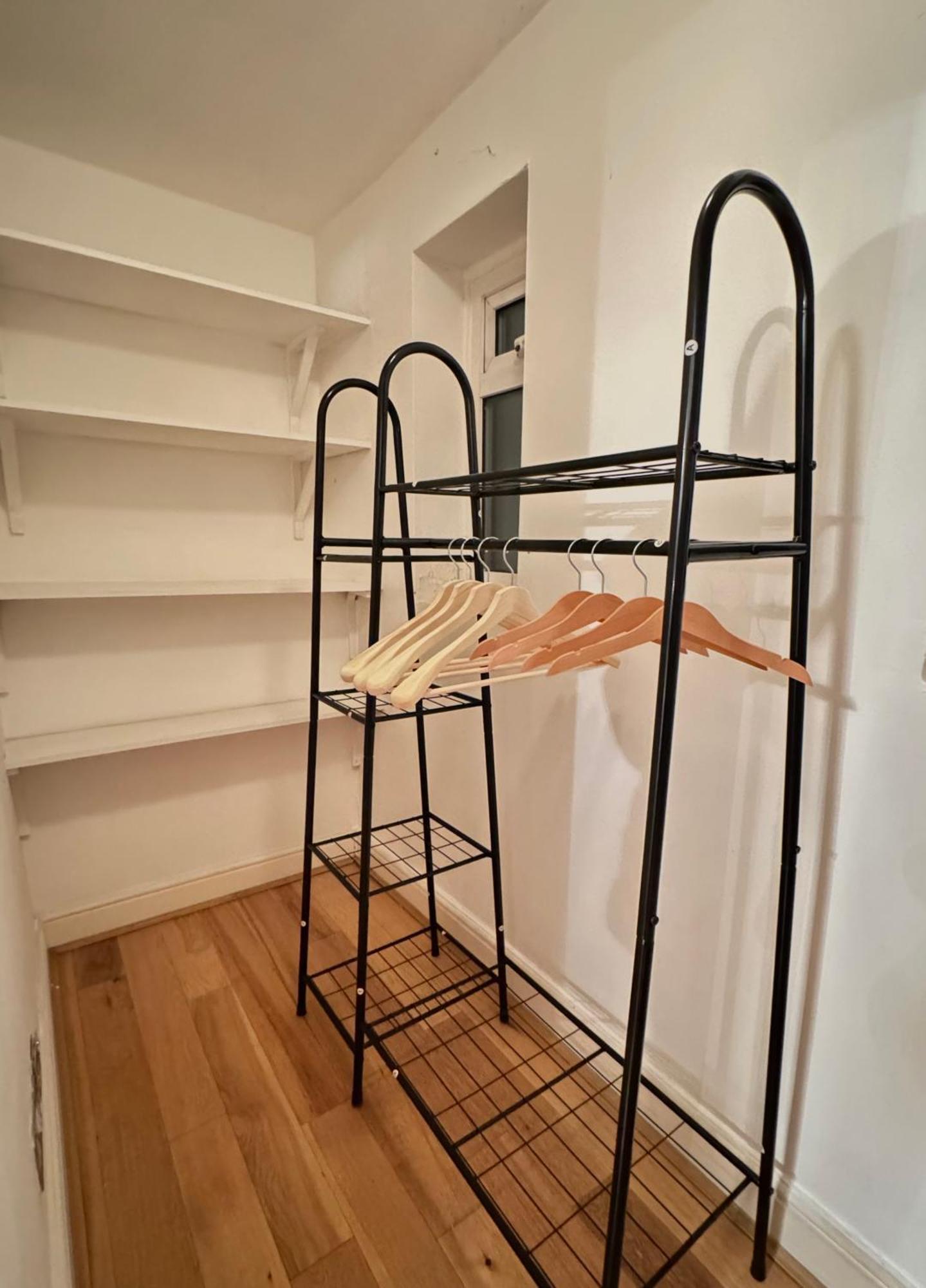 Homestay Hyde Park Corner House
