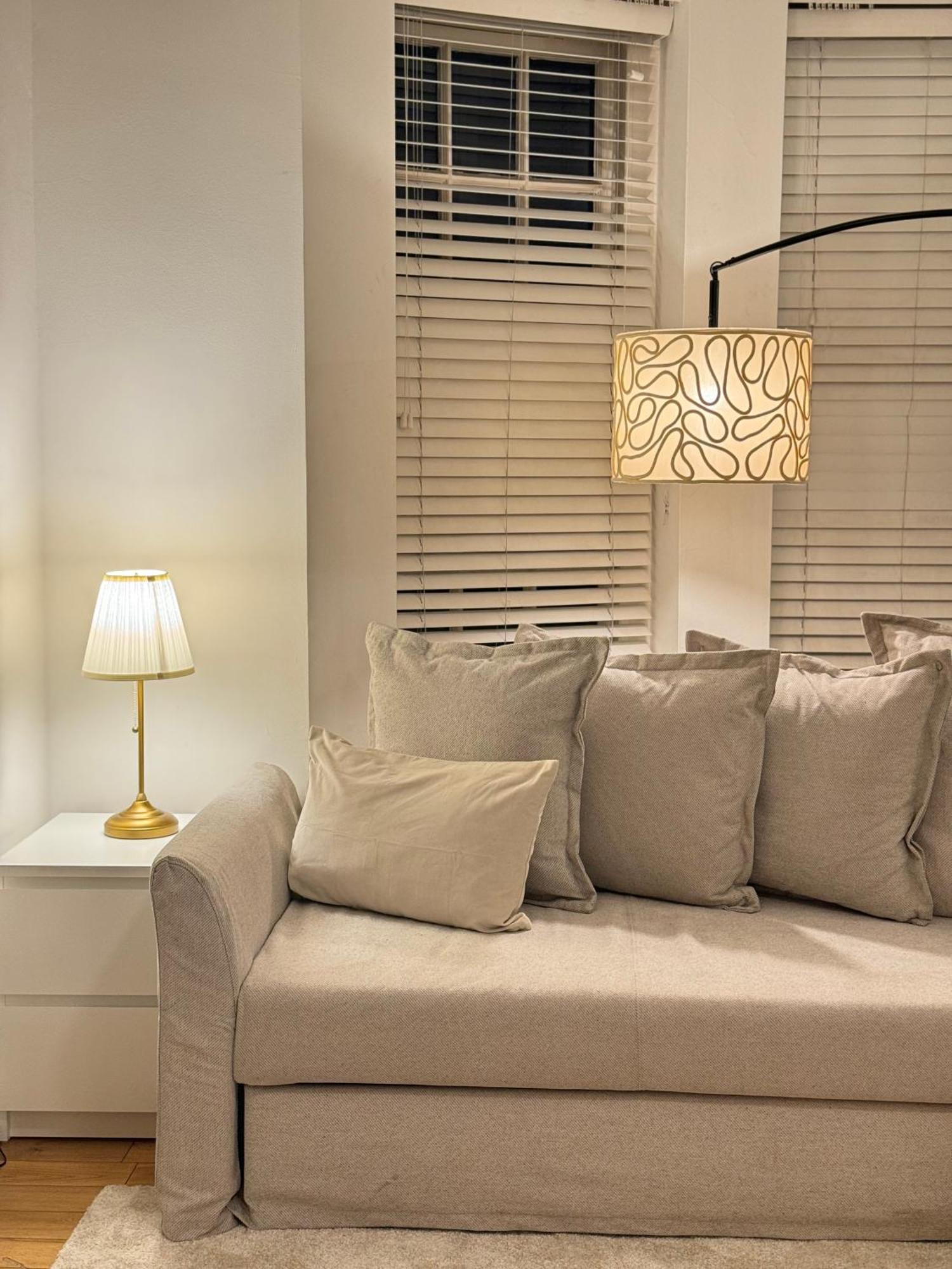 Hyde Park Corner House *